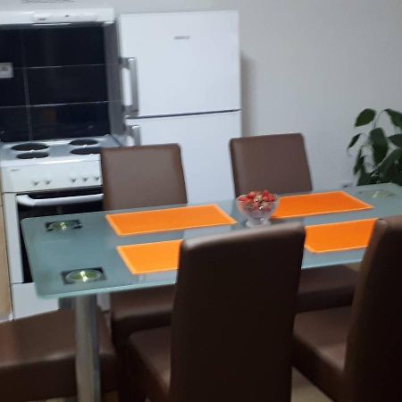 Apartmani Tajra Visoko Exteriör bild