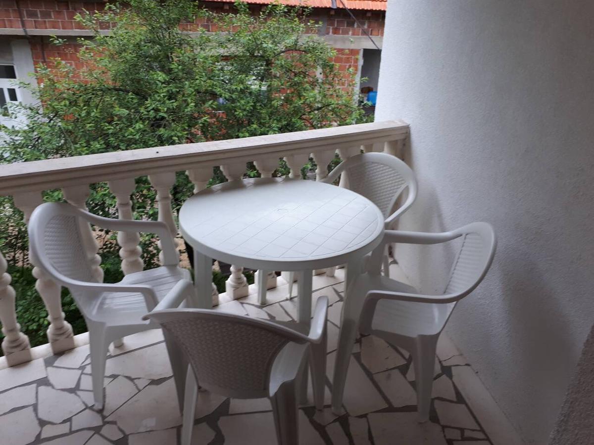 Apartmani Tajra Visoko Exteriör bild