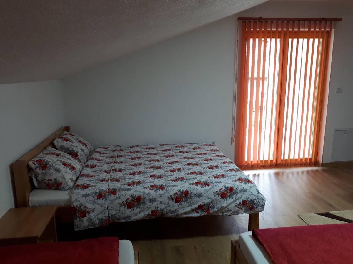 Apartmani Tajra Visoko Exteriör bild