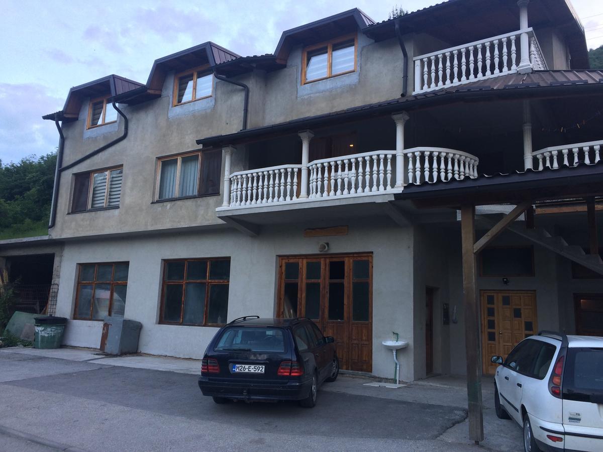 Apartmani Tajra Visoko Exteriör bild